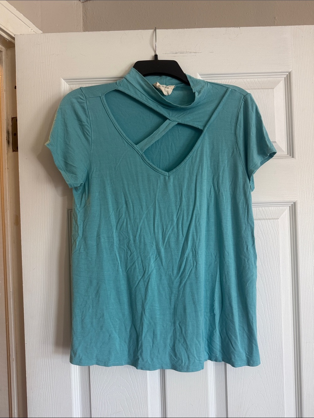 Women’s Teal Short-Sleeve Crisscross Neck Top